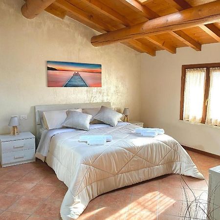 Casa Vacanze Raggio Di Sole Apartment Valeggio sul Mincio Luaran gambar