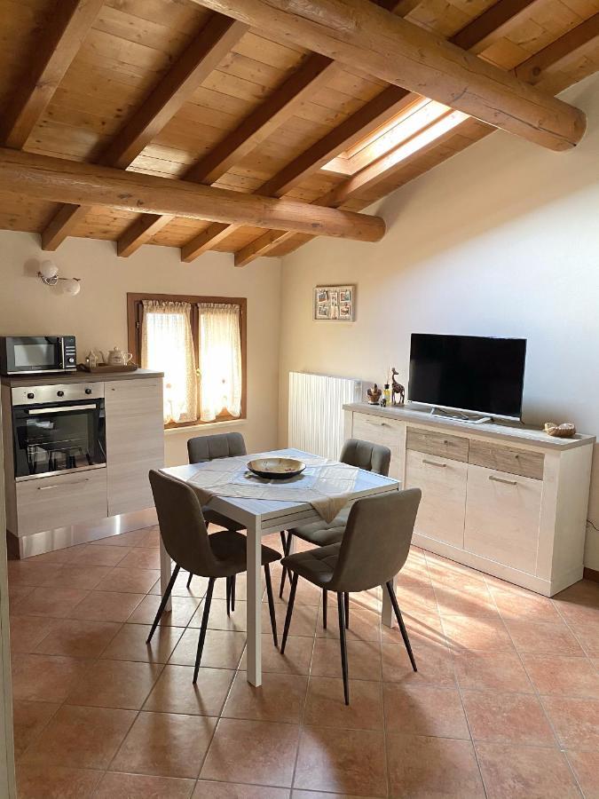Casa Vacanze Raggio Di Sole Apartment Valeggio sul Mincio Luaran gambar